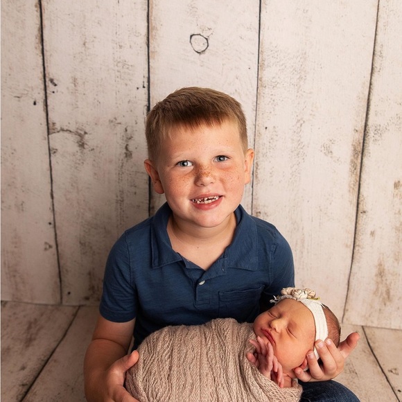 Meet your Posher, Madison - Picture 7 of 10